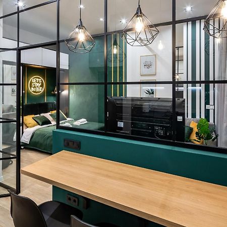 Emerald Lux Apartment. Liveinlviv Ngoại thất bức ảnh